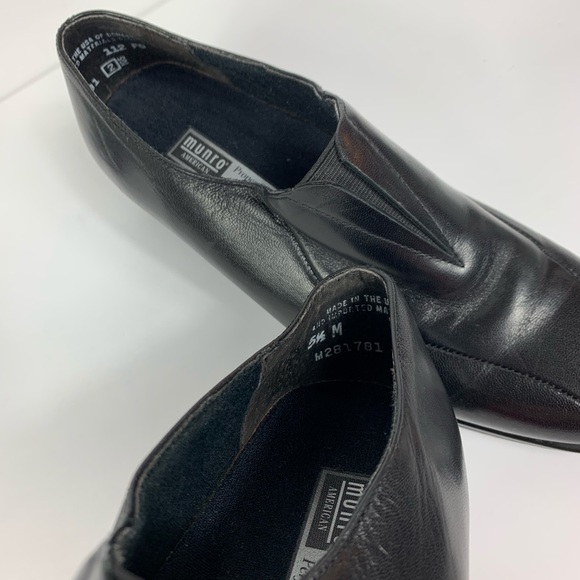 Munro American Loafers Elastic Split Front - Picture 7 of 7